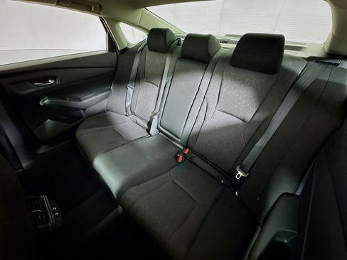 Used 2025 Honda Accord SE image 19