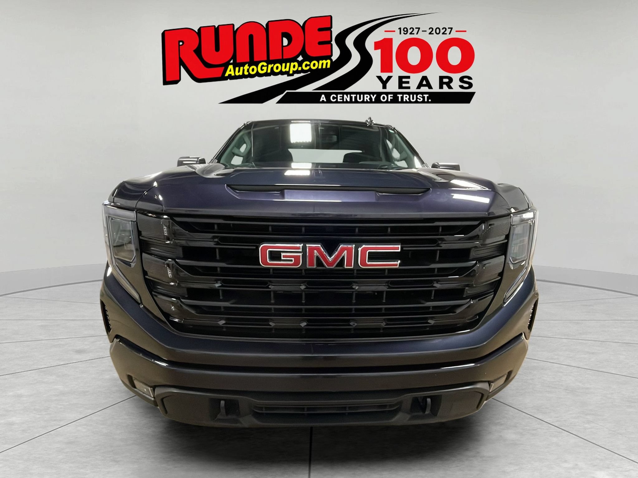 Used 2025 GMC Sierra 1500 Elevation AWD/4WD image 8