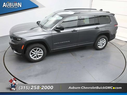 Used 2023 Jeep Grand Cherokee L Laredo AWD/4WD image 30