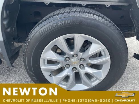 Used 2023 Chevrolet Silverado 1500 Custom w/ LPO, Dark Essentials Package AWD/4WD image 40