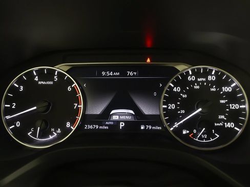 Used 2023 Nissan Rogue SV AWD/4WD image 32