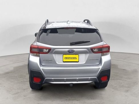 Used 2020 Subaru Crosstrek 2.0i Premium image 3