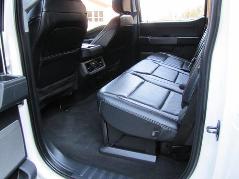 Used 2023 Ford F250 Lariat w/ Lariat Ultimate Package image 19