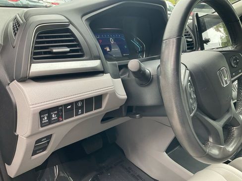 Used 2022 Honda Odyssey EX-L image 14
