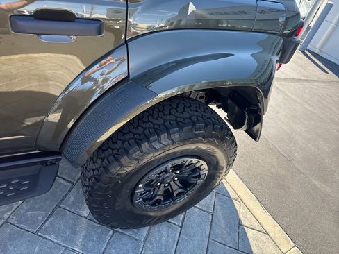 Used 2024 Ford Bronco Raptor w/ Interior Carbon Fiber Pack 6 image 9