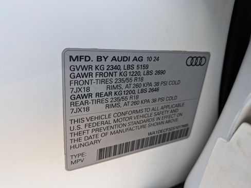 Used 2025 Audi Q3 2.0T Premium AWD/4WD image 25