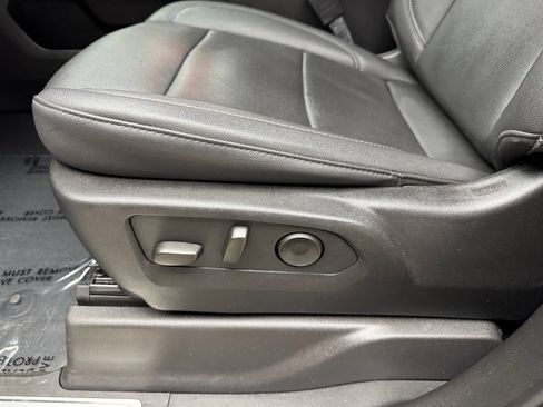 Used 2024 Chevrolet Silverado 1500 LTZ w/ LTZ Convenience Package II AWD/4WD image 11