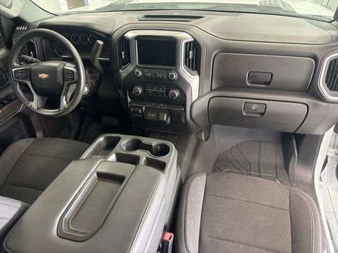 Used 2020 Chevrolet Silverado 2500 LT AWD/4WD image 12