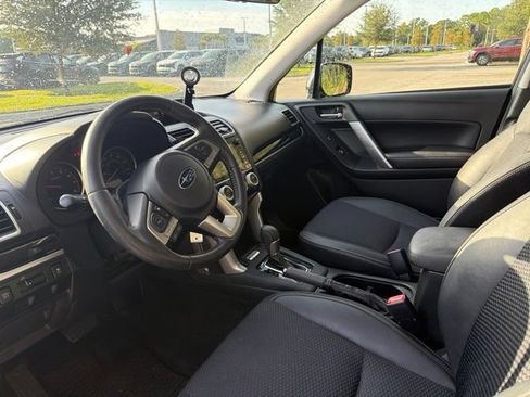 Used 2018 Subaru Forester 2.5i Premium AWD/4WD image 3