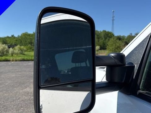 Used 2015 Chevrolet Silverado 2500 LTZ AWD/4WD image 11
