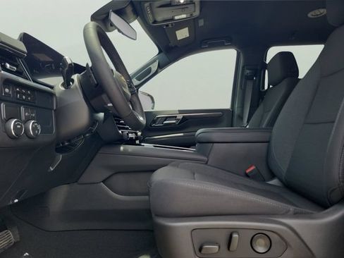 New 2026 Chevrolet Suburban LS w/ LPO, Dark Essentials Package RWD image 21