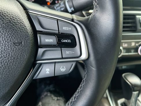 Used 2018 Honda Accord EX-L image 50