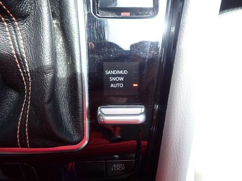 Used 2022 Jeep Compass Limited AWD/4WD image 22