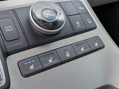 Used 2022 Hyundai Palisade Limited FWD image 32
