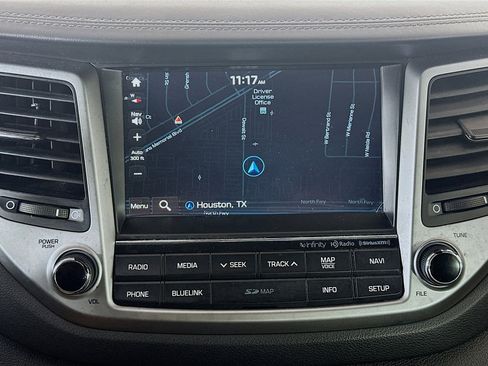 Used 2017 Hyundai Tucson Limited w/ Limited Ultimate Package 03 image 22