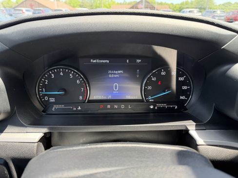 Used 2022 Ford Explorer XLT AWD/4WD image 28