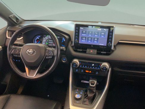 Certified 2021 Toyota RAV4 XSE w/ Weather Package AWD/4WD image 36