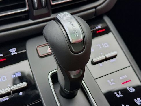 New 2026 Porsche Macan S image 23