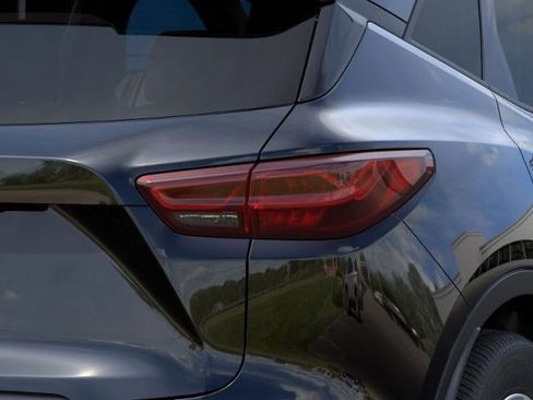 New 2025 Chevrolet Blazer LT w/ Convenience Package image 11