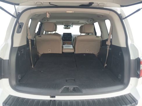 Used 2021 Nissan Armada SL w/ Captain's Chairs Package image 19