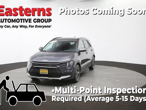 Used 2025 Kia Niro LX FWD image 52