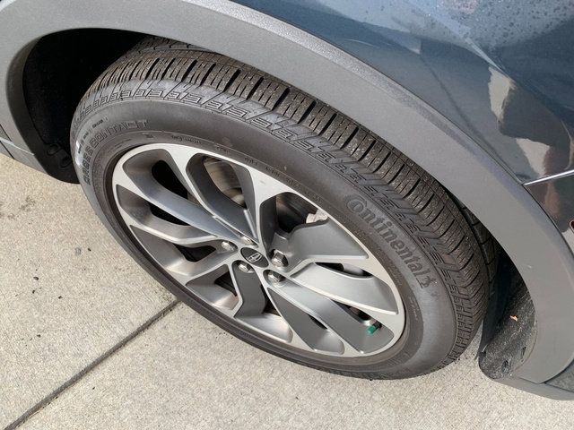 Certified 2023 Lincoln Nautilus Reserve AWD/4WD image 11
