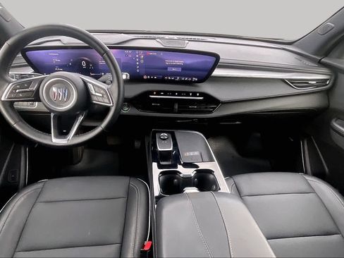 Used 2025 Buick Enclave Preferred FWD image 15
