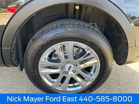 Used 2019 Ford Explorer XLT w/ Class III Trailer Tow Package image 32