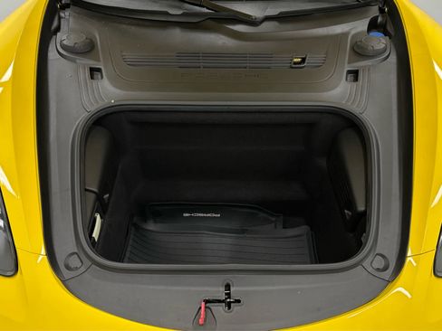 Used 2021 Porsche 718 Cayman image 32