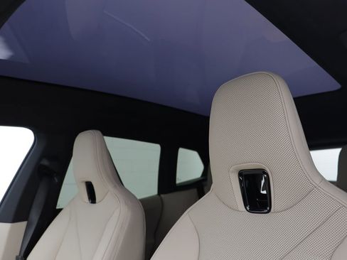 New 2026 BMW iX xDrive45 w/ Premium Package image 15