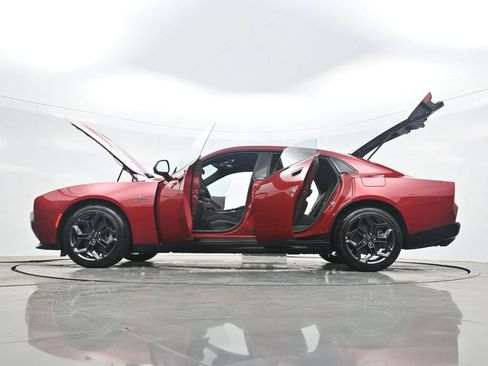 New 2026 Dodge Charger R/T w/ Blacktop Package AWD/4WD image 49