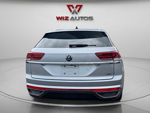 Used 2021 Volkswagen Atlas Cross Sport SEL AWD/4WD image 4