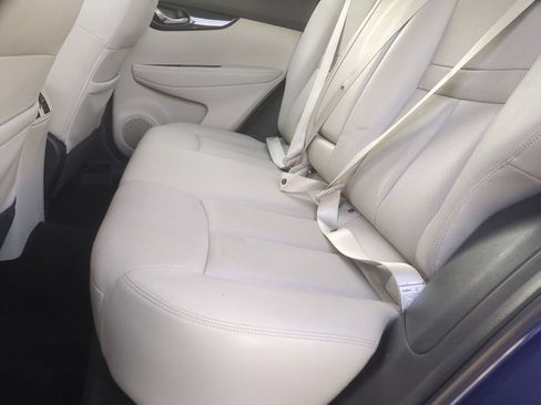 Used 2019 Nissan Rogue Sport SL AWD/4WD image 14