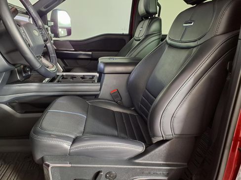 Used 2025 Ford F250 Platinum AWD/4WD image 22