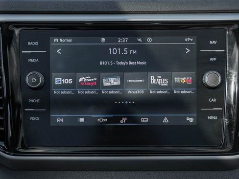 Used 2021 Volkswagen Atlas Cross Sport SEL image 24