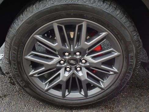 Used 2025 Ford Expedition Platinum w/ Stealth Performance Package image 61