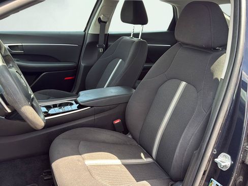 Used 2020 Hyundai Sonata Blue FWD image 11