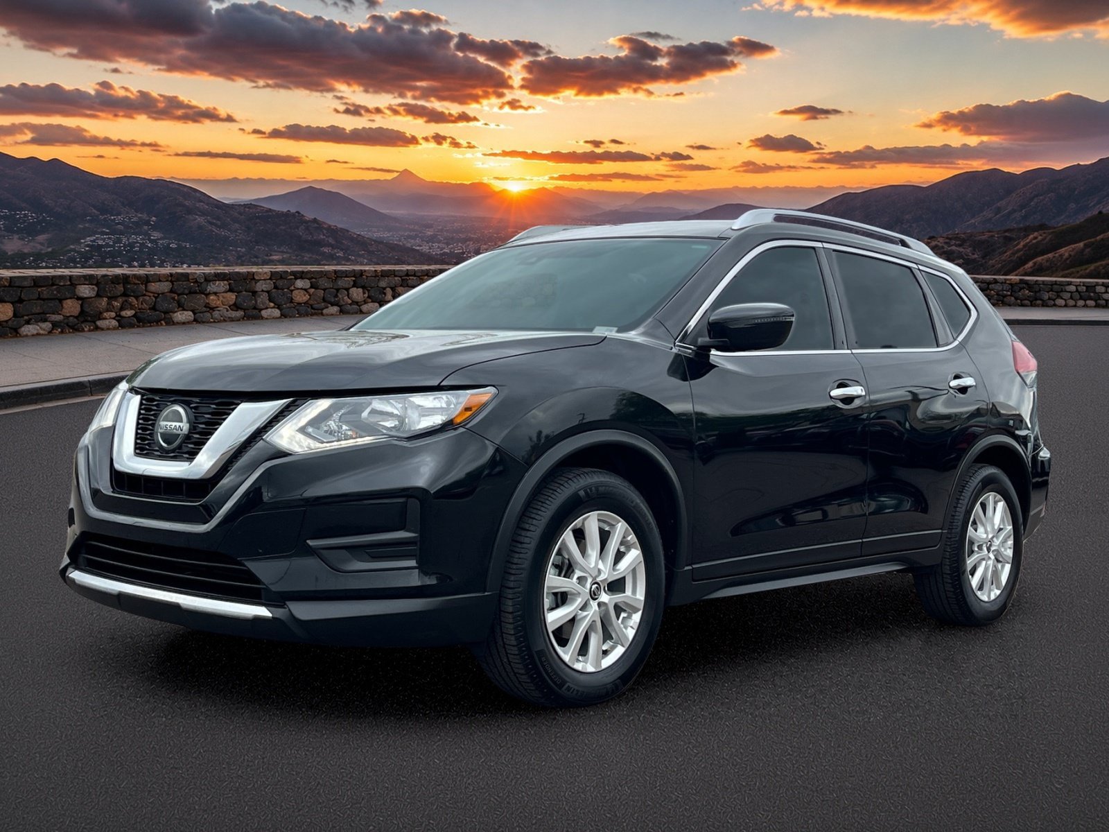 Used 2020 Nissan Rogue S w/ Special Edition Package FWD image 2