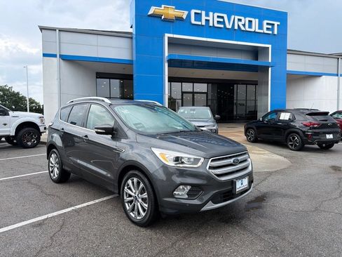 Used 2018 Ford Escape Titanium w/ Ford Safe & Smart Package AWD/4WD image 1