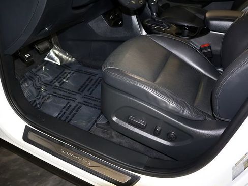 Used 2018 Hyundai Santa Fe Limited AWD/4WD image 25