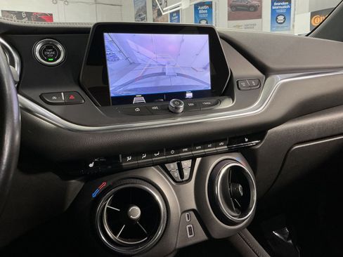 Used 2020 Chevrolet Blazer LT image 27