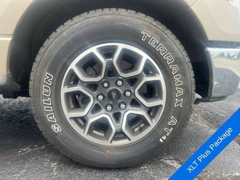 Used 2011 Ford F150 XLT w/ XLT Chrome Pkg RWD image 6