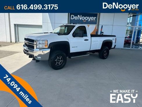 Used 2010 Chevrolet Silverado 3500 LT w/ Interior Plus Package AWD/4WD image 1