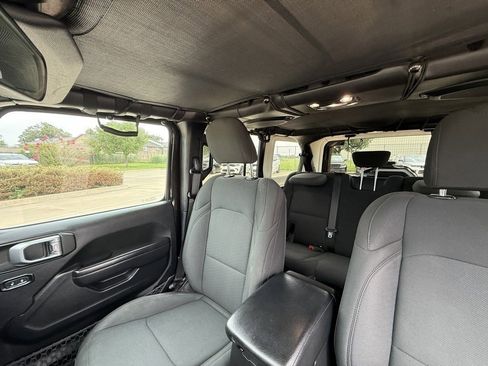 Used 2020 Jeep Wrangler Unlimited Sport S image 25