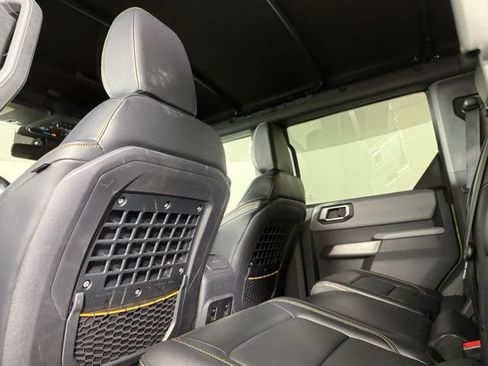 Used 2023 Ford Bronco Badlands AWD/4WD image 24