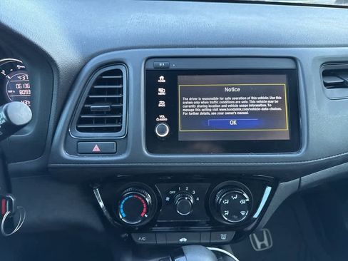 Certified 2019 Honda HR-V Sport image 27