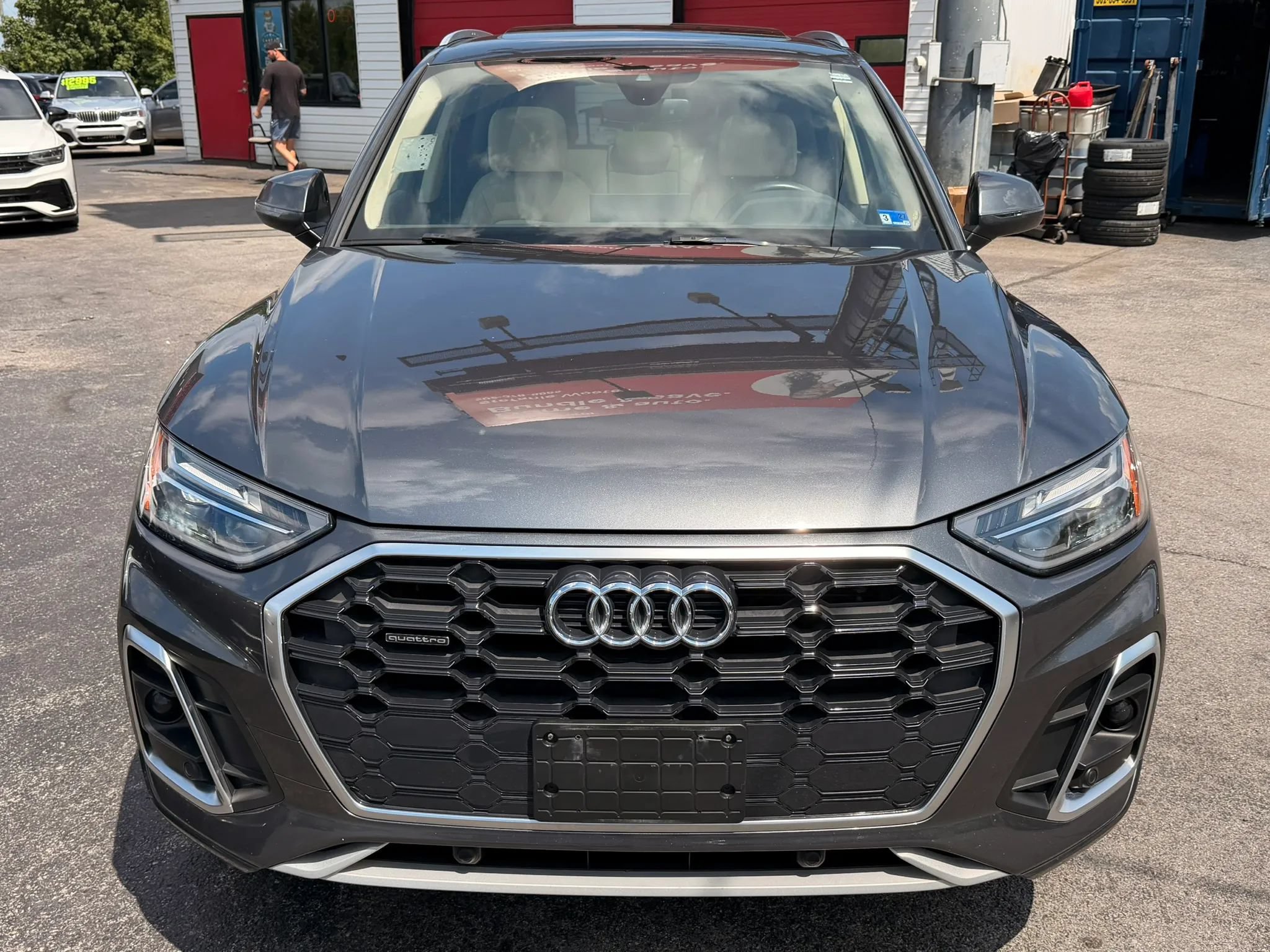 Used 2022 Audi Q5 2.0T Premium w/ Convenience Package AWD/4WD image 7