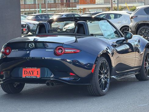 New 2026 MAZDA MX-5 Miata Club w/ Brembo/BBS Recaro Package RWD image 4