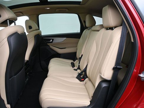 Used 2024 Acura MDX SH-AWD image 12