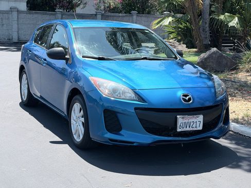 Used 2012 MAZDA MAZDA3 i Touring FWD image 5
